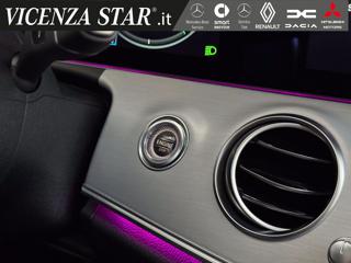 MERCEDES-BENZ E 220 usata, con Sedile posteriore sdoppiato