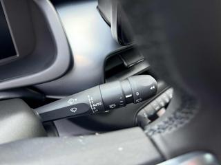 JEEP Avenger usata, con Touch screen