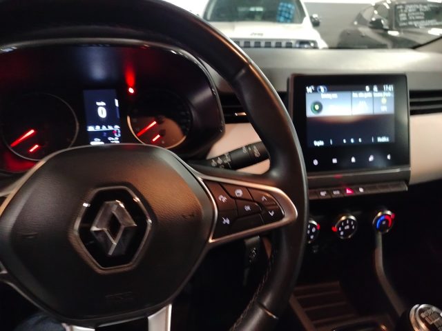 RENAULT Clio usata, con Controllo elettronico della corsia