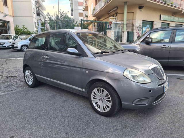 LANCIA Ypsilon usata, con Airbag Passeggero