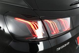 PEUGEOT 3008 usata 9