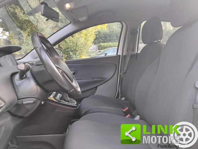 LANCIA Ypsilon usata, con Volante multifunzione