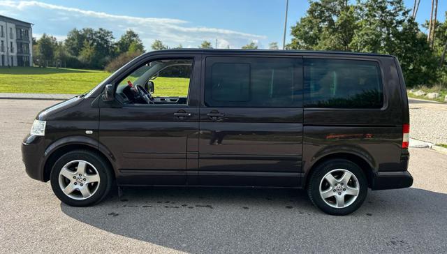 VOLKSWAGEN Multivan usata, con ESP