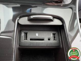 RENAULT Espace usata, con Touch screen