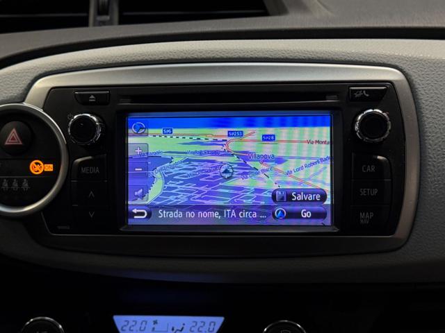 TOYOTA Yaris usata, con Sistema di navigazione