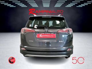 TOYOTA RAV 4 usata 7