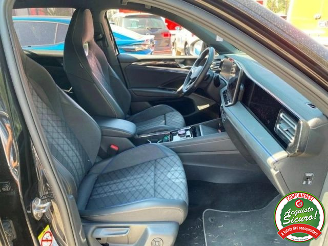 VOLKSWAGEN Tiguan usata, con Airbag Passeggero