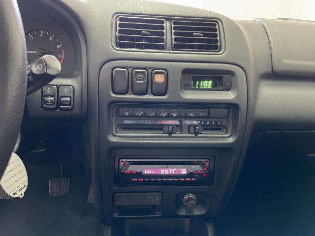 MAZDA 323 usata 17