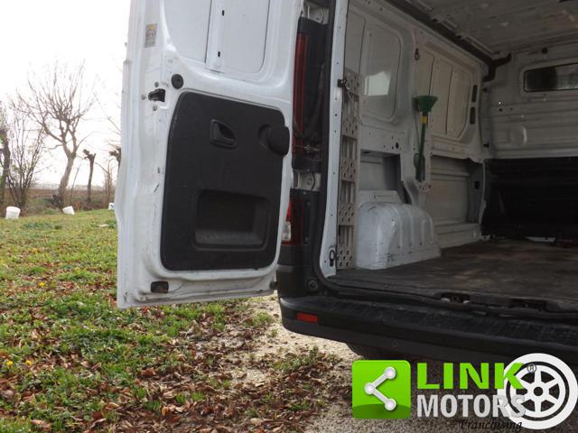 OPEL Vivaro usata 53