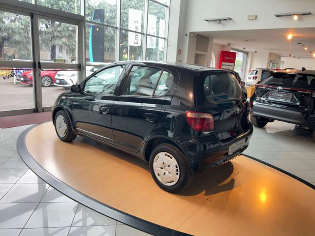 TOYOTA Yaris usata, con Boardcomputer