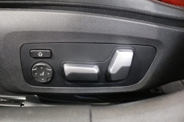 BMW 840 usata, con Autoradio digitale