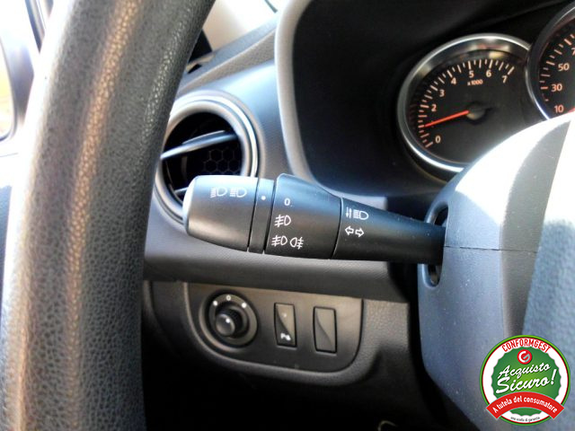 DACIA Sandero usata, con Bluetooth