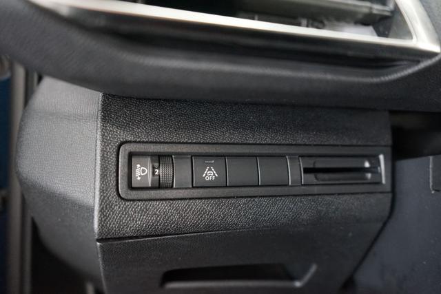 PEUGEOT 3008 usata 50