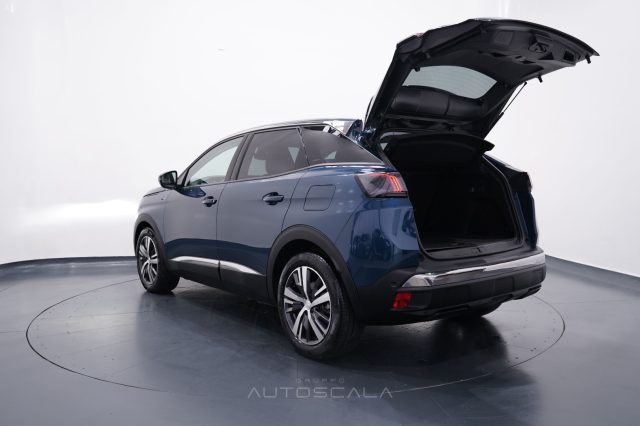 PEUGEOT 3008 usata, con Telecamera per parcheggio assistito