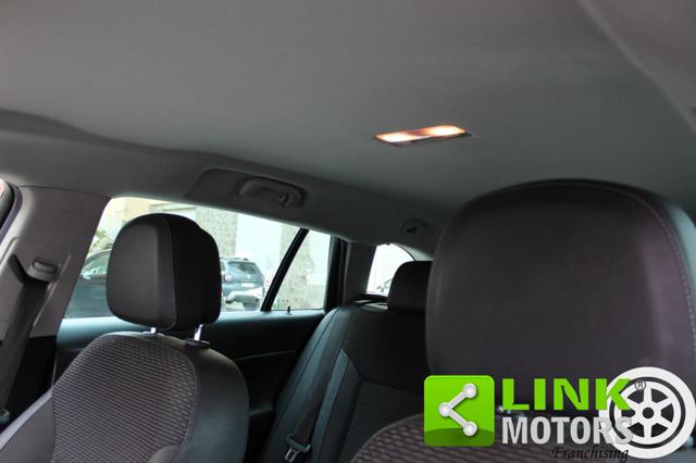 OPEL Insignia usata, con Sedile posteriore sdoppiato