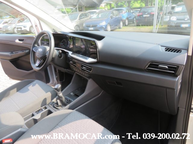 FORD Tourneo Connect usata, con Autoradio digitale
