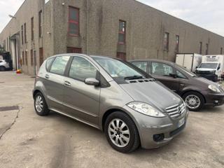 MERCEDES-BENZ A 180 usata, con Airbag