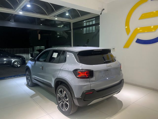 JEEP Avenger usata, con Autoradio