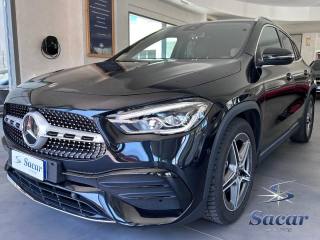 MERCEDES-BENZ GLA 200 d Automatic Premium