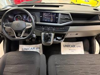 VOLKSWAGEN Caravelle usata, con Volante in pelle