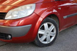 RENAULT Scenic usata, con Servosterzo