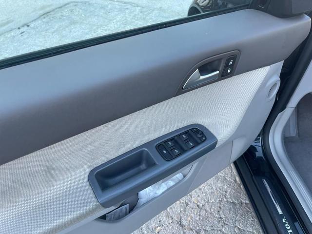 VOLVO V50 usata 19
