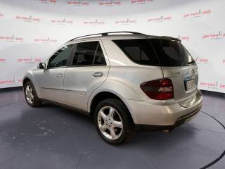 MERCEDES-BENZ ML 320 usata, con Airbag laterali