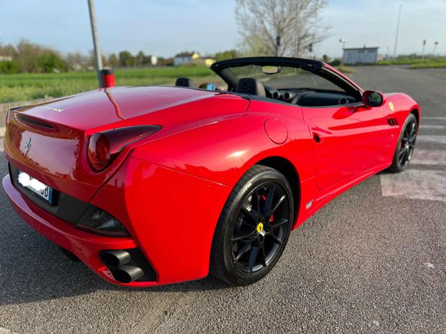 FERRARI California usata 19