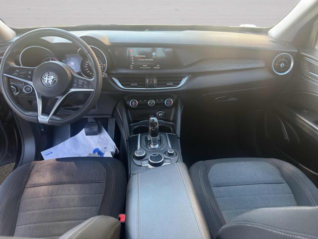 ALFA ROMEO Stelvio usata, con Controllo automatico clima