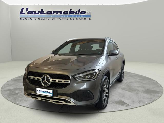 MERCEDES-BENZ GLA 200 usata, con Airbag