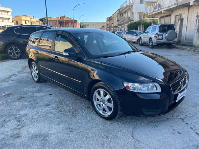 VOLVO V50 usata, con Airbag