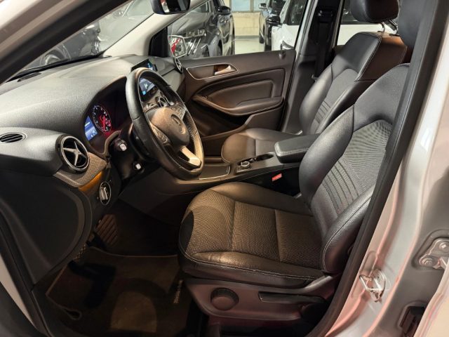 MERCEDES-BENZ B 180 usata, con Controllo trazione