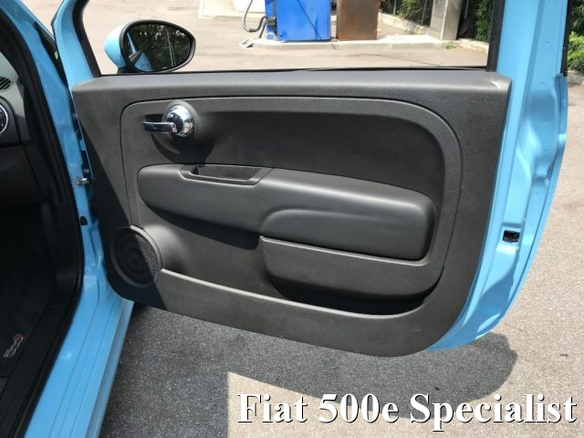 ABARTH 500 usata, con USB