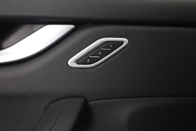 MASERATI Levante usata 14