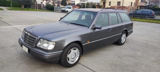 MERCEDES-BENZ E 200 usata, con Airbag