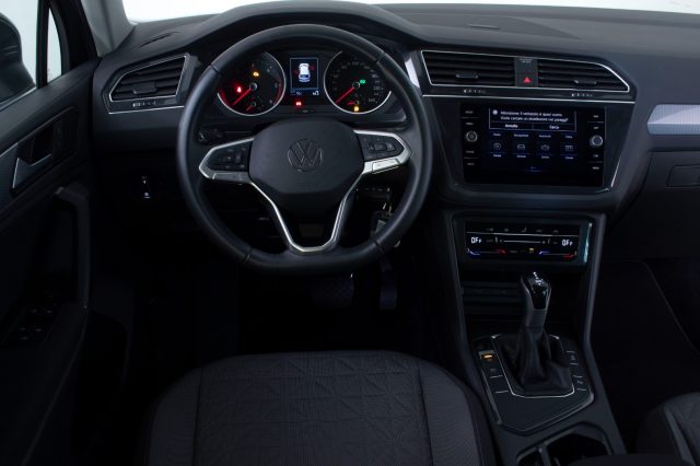 VOLKSWAGEN Tiguan usata, con Chiusura centralizzata