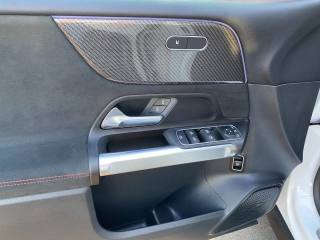 MERCEDES-BENZ GLB 200 usata, con Sedili sportivi