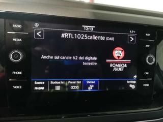 VOLKSWAGEN Taigo usata, con Autoradio
