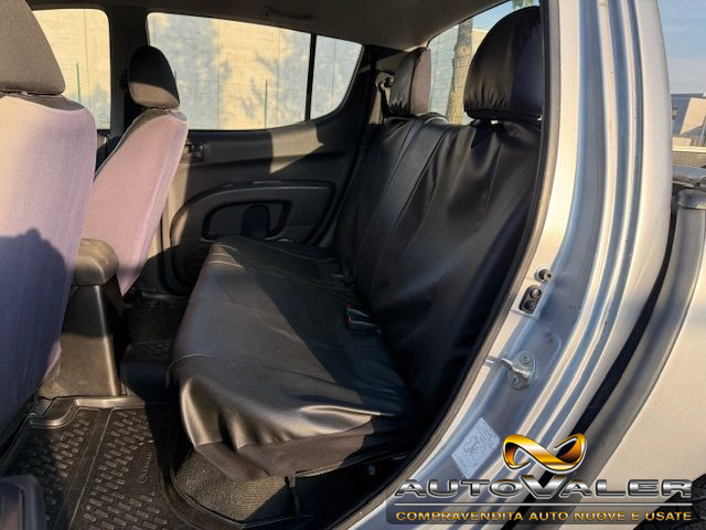 MITSUBISHI L200 usata, con Climatizzatore