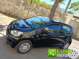 VOLKSWAGEN up! usata 32