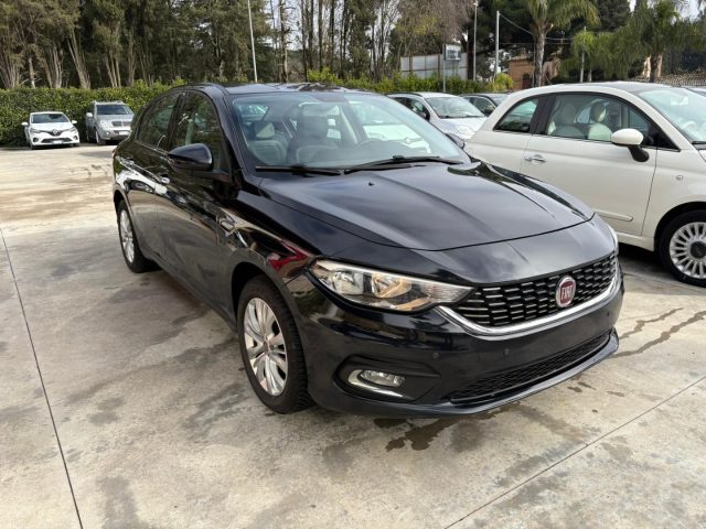 FIAT Tipo usata, con Airbag laterali