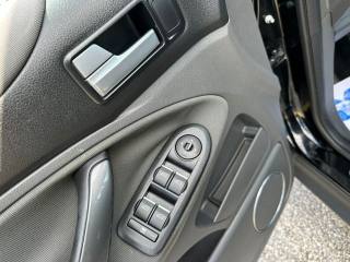 FORD Kuga usata, con Servosterzo