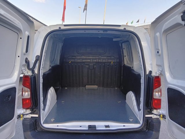 OPEL Combo usata, con ESP