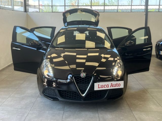 ALFA ROMEO Giulietta usata, con Airbag