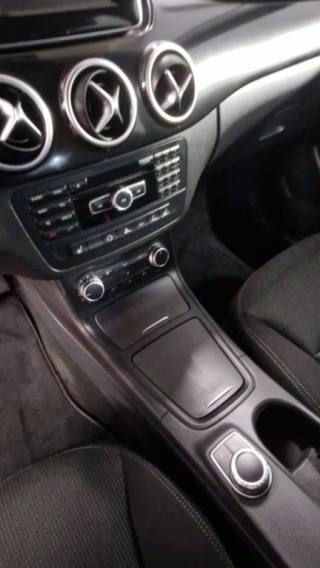 MERCEDES-BENZ B 180 usata, con Alzacristalli elettrici