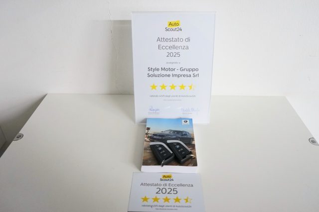 BMW 318 usata, con Sistema di navigazione