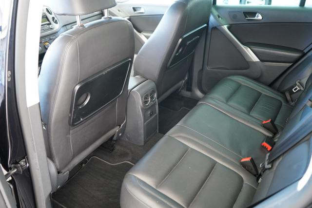 VOLKSWAGEN Tiguan usata, con Specchietti laterali elettrici