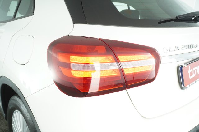 MERCEDES-BENZ CLA usata 15