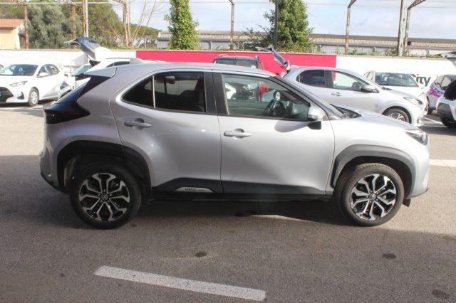 TOYOTA Yaris Cross usata, con Fari LED