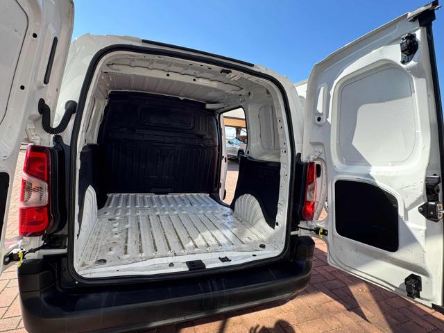 OPEL Combo usata, con Boardcomputer